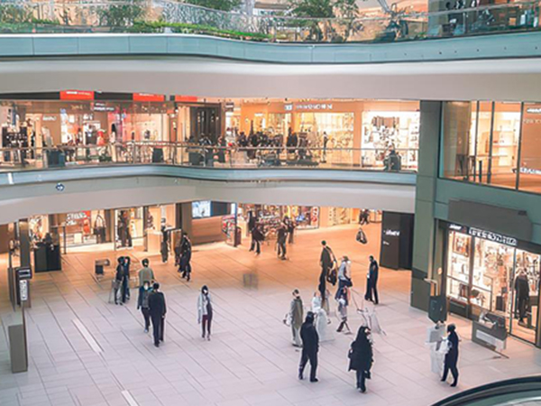 大規模システムの再構築により、二重入力を削減し大幅な業務効率化を実現