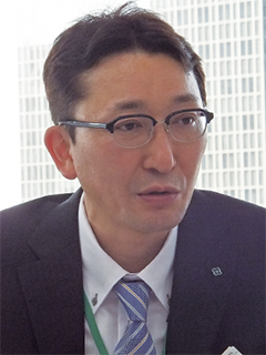 武石 憲二郎 氏